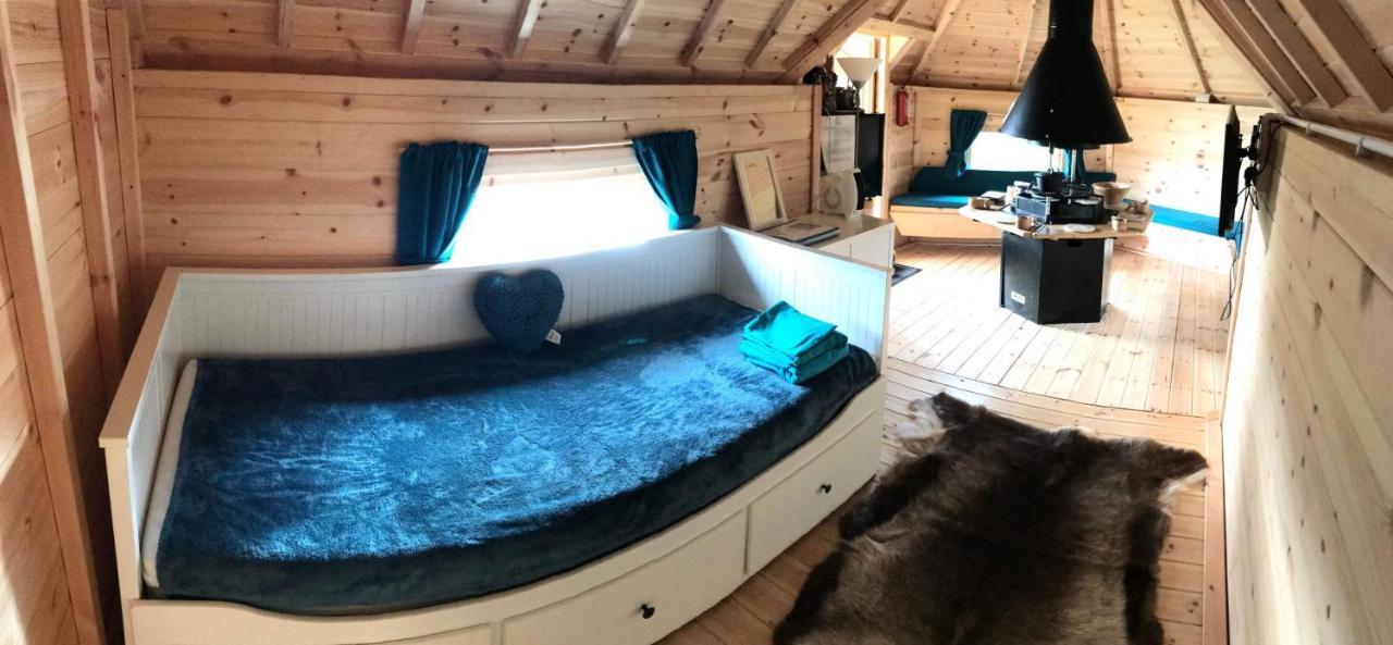Elton Barn Fishery & Retreat นอตติงแฮม ภายนอก รูปภาพ